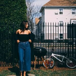 Meet your Posher, Sakshi